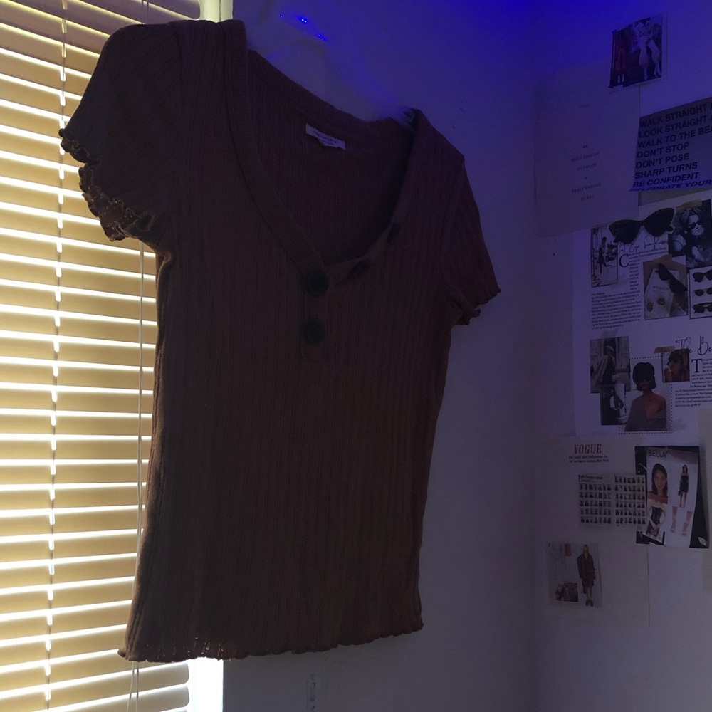 lettuce trim brown buttoned shirt